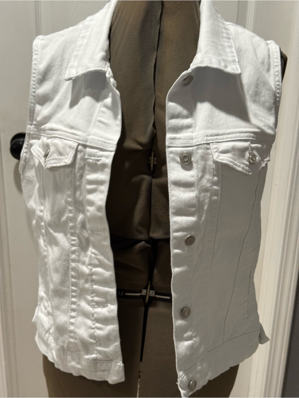 Kensie White Denim Vest